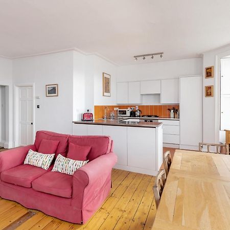 Stunning Georgian Apartment In Central Bath Eksteriør billede